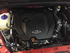 عکس بکگراند دلایل خرابی گیربکس آریزو ۵ و راهکارهای تعمیر آن