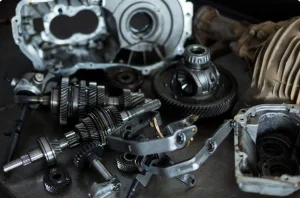 روغن گیربکس، قلب تپنده سیستم انتقال قدرت است؛ بدون آن، هیچ دندهای بهدرستی جا نمیافتد.